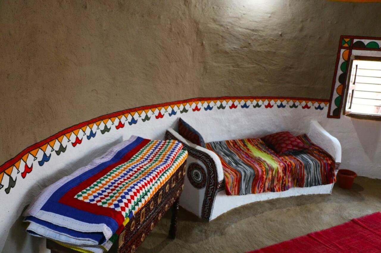 Banni Village Resort - Rann Of Kutch Bherandiāla Extérieur photo